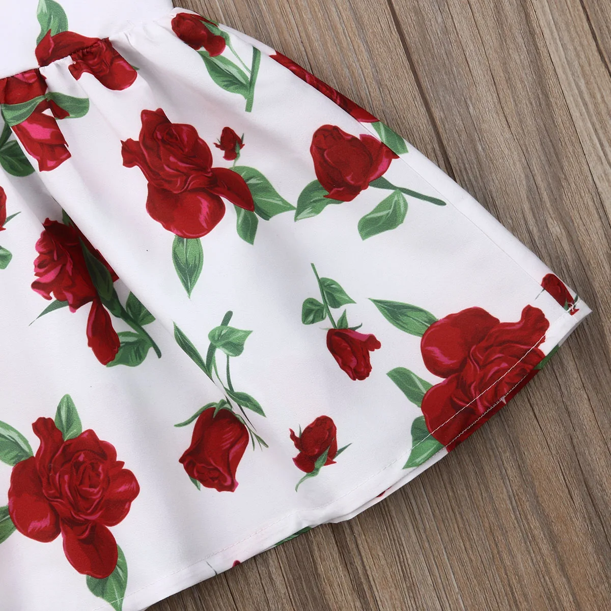 Платье принцессы с рукавами-крылышками и розами для маленьких девочек на лето 2019