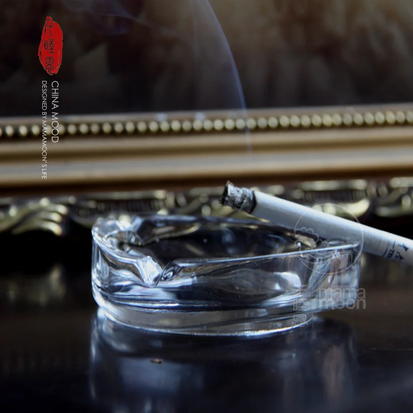 Fashion triangle ashtray glass decoration | Дом и сад