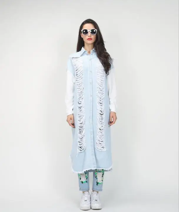 light blue TWOTWINSTYLE джинсовый Тренч с дырками для женщин, Осень-зима, джинсы с длинным рукавом, большой размер, Женская ветровка, пальто, одежда - Цвет: light blue