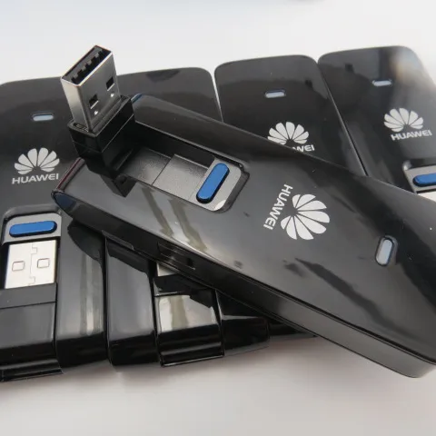Оригинальный Новый разблокированный Huawei E397Bu-501 75 Мбит/с 4G МОДЕМ Wifi со слотом для