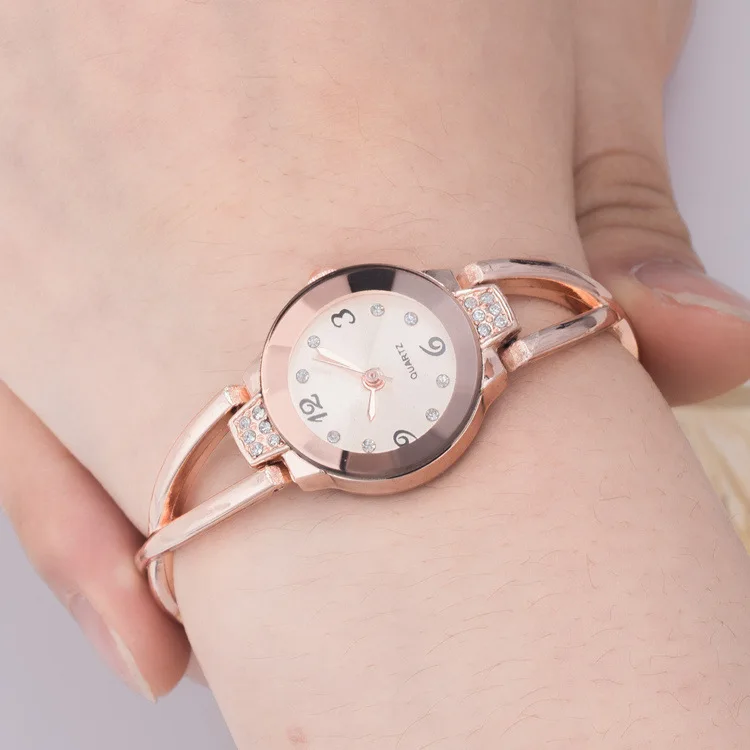 

New Top Brand Luxury Fashion Women's Watches Relogio Feminino Women's Quartz wristwatches Crystal Bracelet Lover Clock Gifts