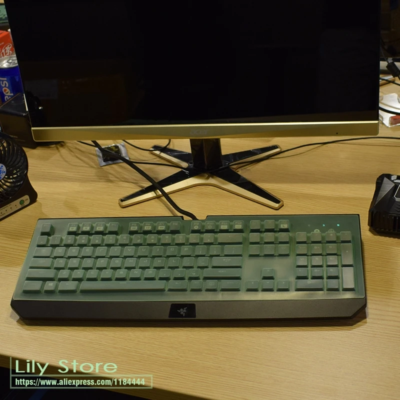 Для Razer BlackWidow Ultimate Stealth 2016 механический водонепроницаемый и пылезащитный