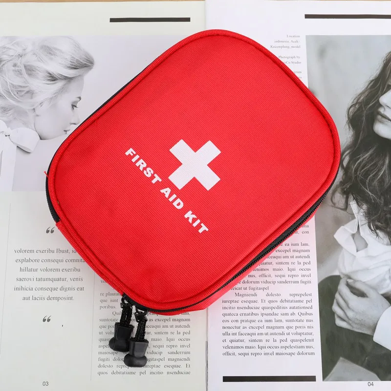 Outdoor Travel First Aid Kit Mini Car First Aid Kit Bag Home Small Medical Box Emergency Survival Kit Size 16x12x5cm