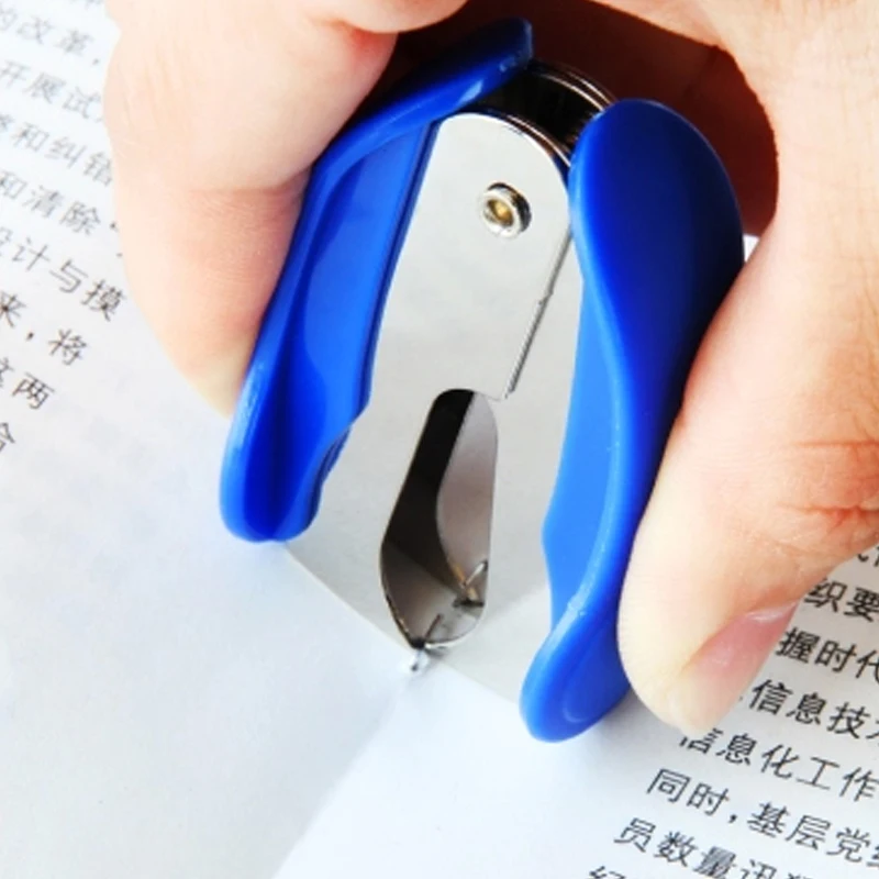 1 шт мини Портативный Стандартный металлический антистеплер нажимной стильный