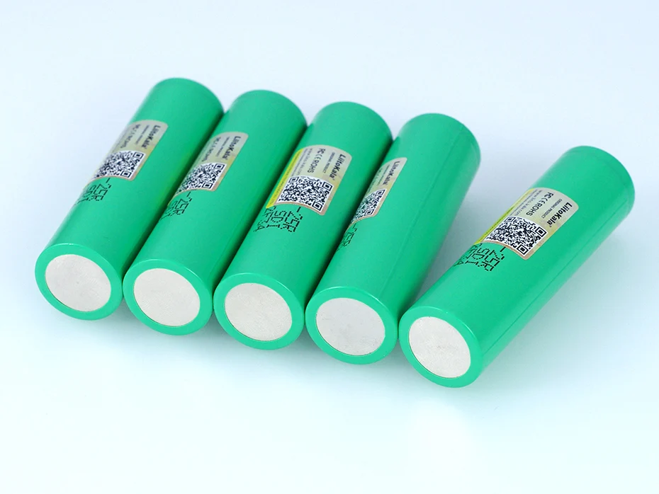 Комплект из 2 предметов. INR18650 25R 2500 mAh; разрядка 20A электронные сигареты перезаряжаемые батареи; отвертка литиевая батарея