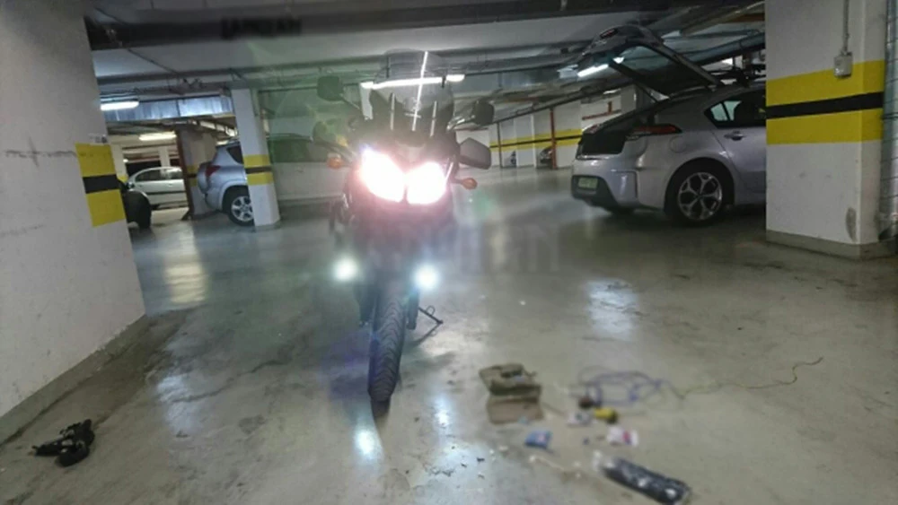 12 В мотоциклетная фара для вождения, фара для Yamaha TMax 500 TMax 530 XJ6/DIVERSION XJR 1300/Racer XSR 700 900