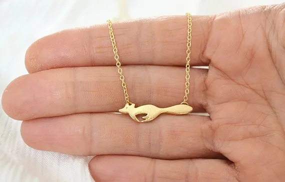 

30PCS Cute Running Fox Necklaces Tiny Forest Focks Fox Tail Shape Pendant Chain Necklace Minimalist Animal Jewelry for Women