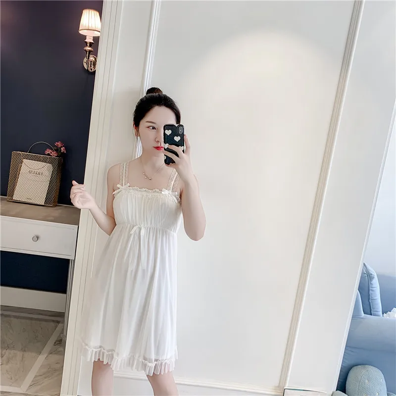 Lovely Retro Women Nightdress Lace Spaghetti Strap Princess Style Nightwear