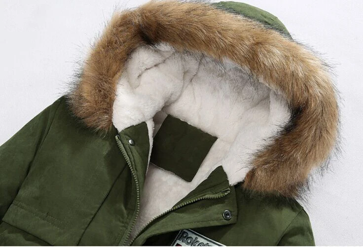 Новый 2017 Зимняя Куртка Меховой Воротник Мужской Пуховик Хлопок-ватник Утолщение