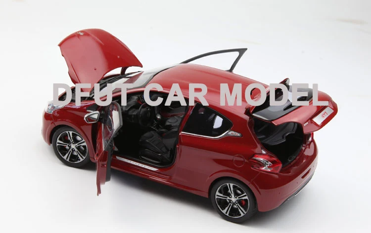 1:18 сплав 2013 208 GTI модель автомобиля Детские игрушечные машинки оригинальные авторизованные подлинные детские игрушки
