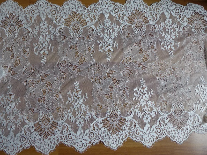 Новое прибытие Chantilly Цветочная Свадебная кружевная отделка французские ресницы