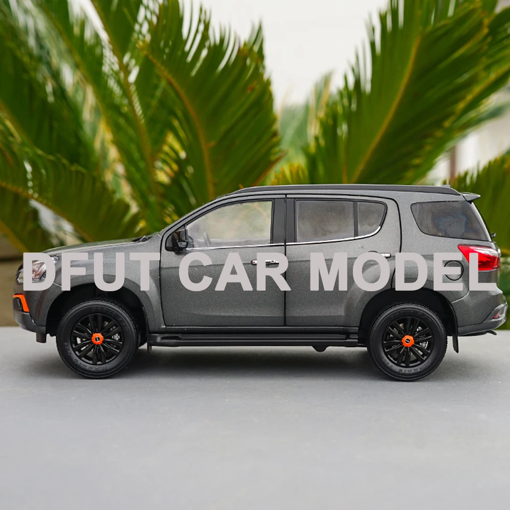 R 1:18 игрушечные автомобили из сплава оригинальные авторизованные Аутентичные