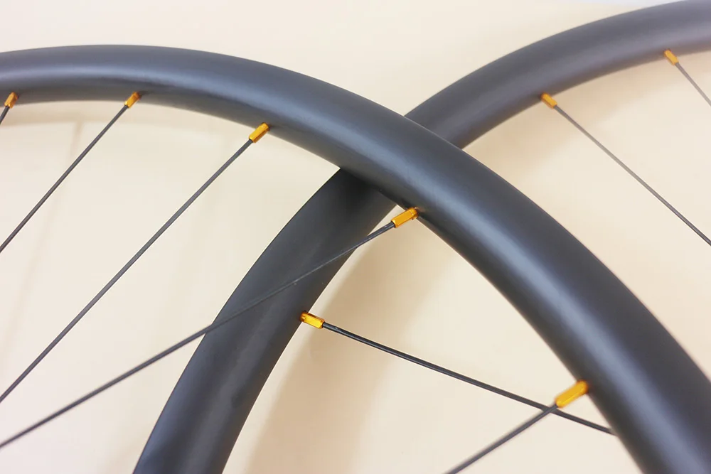 Ультра легкие 29er MTB XC гонки 28 мм ширина 22 Глубокий hookless горный велосипед