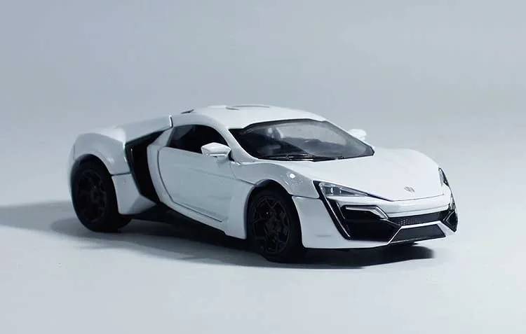 The Fast And Furious Lykan Hypersport модели автомобилей из сплава Бесплатная доставка коллекция