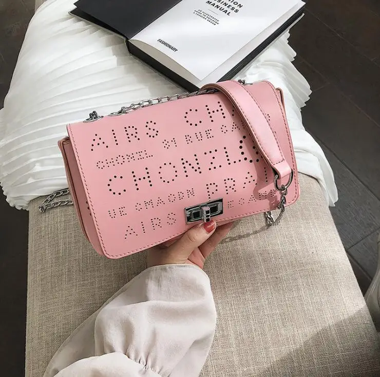 Повседневная модная выдалбливаемая сумка мессенджер с буквами Женская через