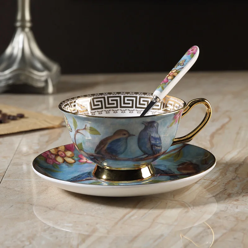 1 set Винтажный набор кофейных чашек высшего класса, блюдце, ложка, Пномпень, костяной фарфор, британский фарфор, набор чайных чашек, вечерние чайные чашки - Цвет: 1 set