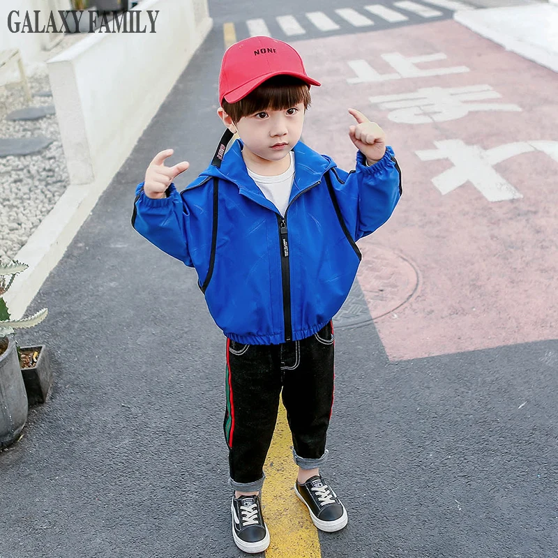Новое поступление 2018 года модная куртка с капюшоном для мальчиков сезон