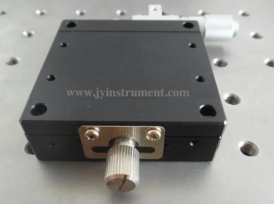 Ручной линейный стол поступательного перемещения с шариковым винтом и переводом