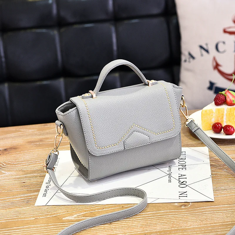 2017 новая мода заклепки pu кожа женщин crossbody сумка женская твердые град сумки