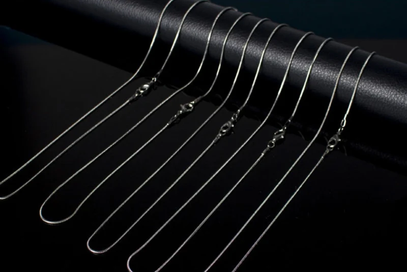 Цепочка из нержавеющей стали длиной 41/45/50/60 см с замком-карабином для ожерелья.