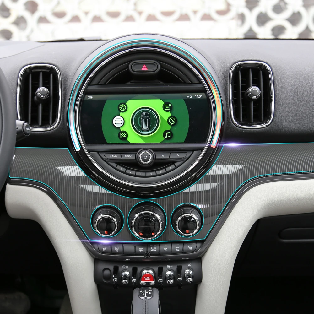 Центральная панель управления салона автомобиля нижнее белье невидимая