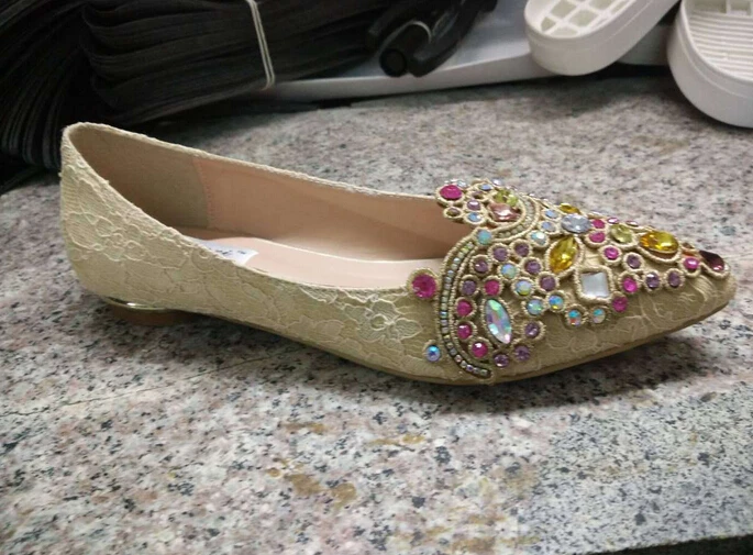 Модные весенне-осенние сапоги выше колена туфли-лодочки с острым носком на