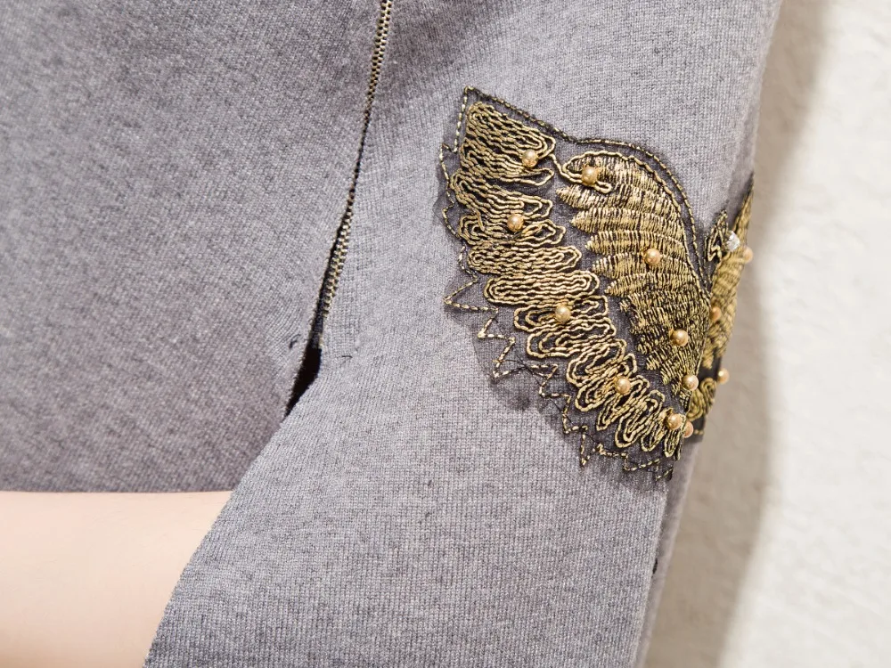 

JSXDHK Women Embroidery Beading Cloak Knitting Sweater Jumper 2018 Autumn Winter Batwing Sleeve Cape Casual Loose Pullovers