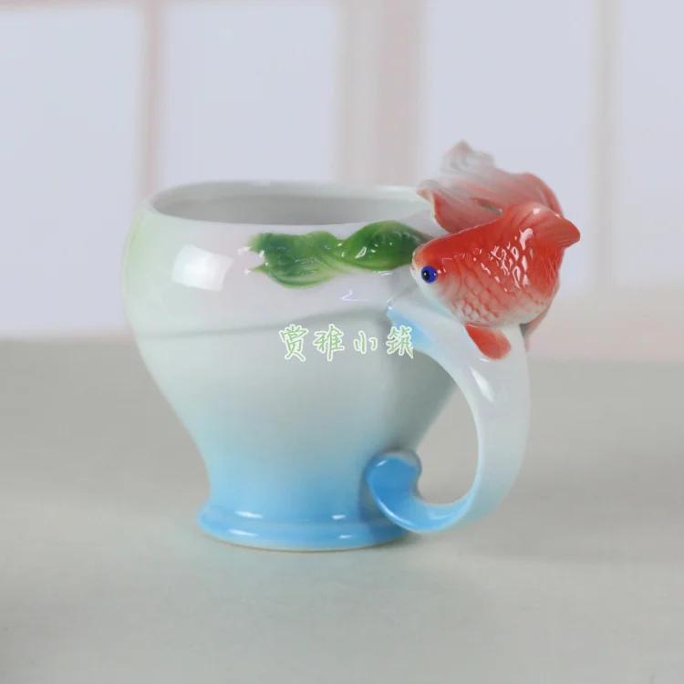 Новая модная 3D эмалированная кофейная кружка с золотой рыбкой фарфоровая чайная