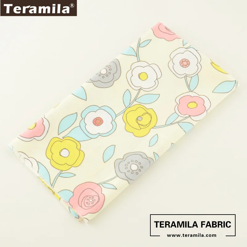 

Teramila Fabrics 100% Cotton Twill Tissue Light Beige Printed Cartoon Floral Patterns Bedding Textile Clothes Dolls Decoration