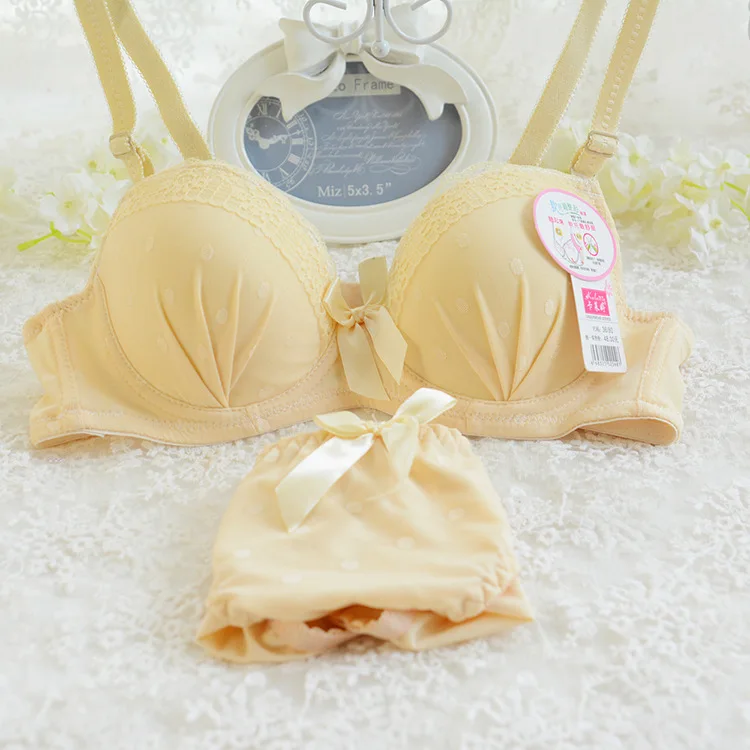 Сексуальный комплект с бюстгальтером пуш ап бюстгальтер чашкой + стринги