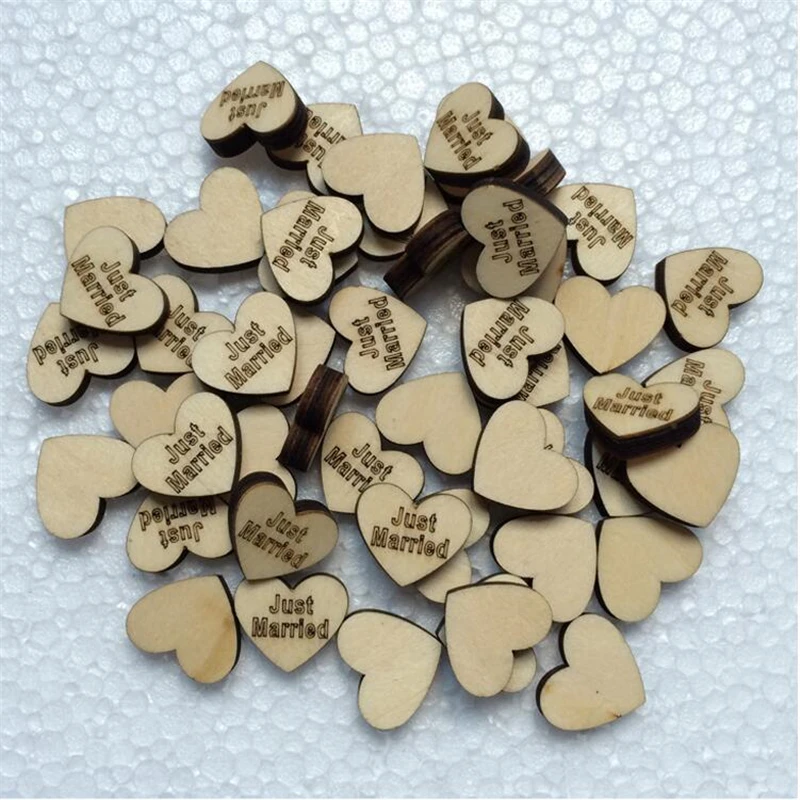 

Casamento 50Pcs/lot Love Heart Just Married Wood Sewing Appointment Scrapbooking Photoprops Wedding Decoration Buttons