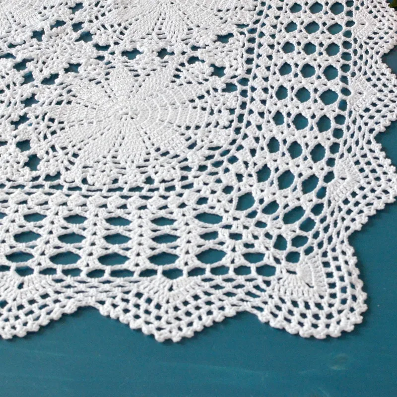 Винтажная скатерть ручной работы квадратная потертая шикарная для стола 60 см (24