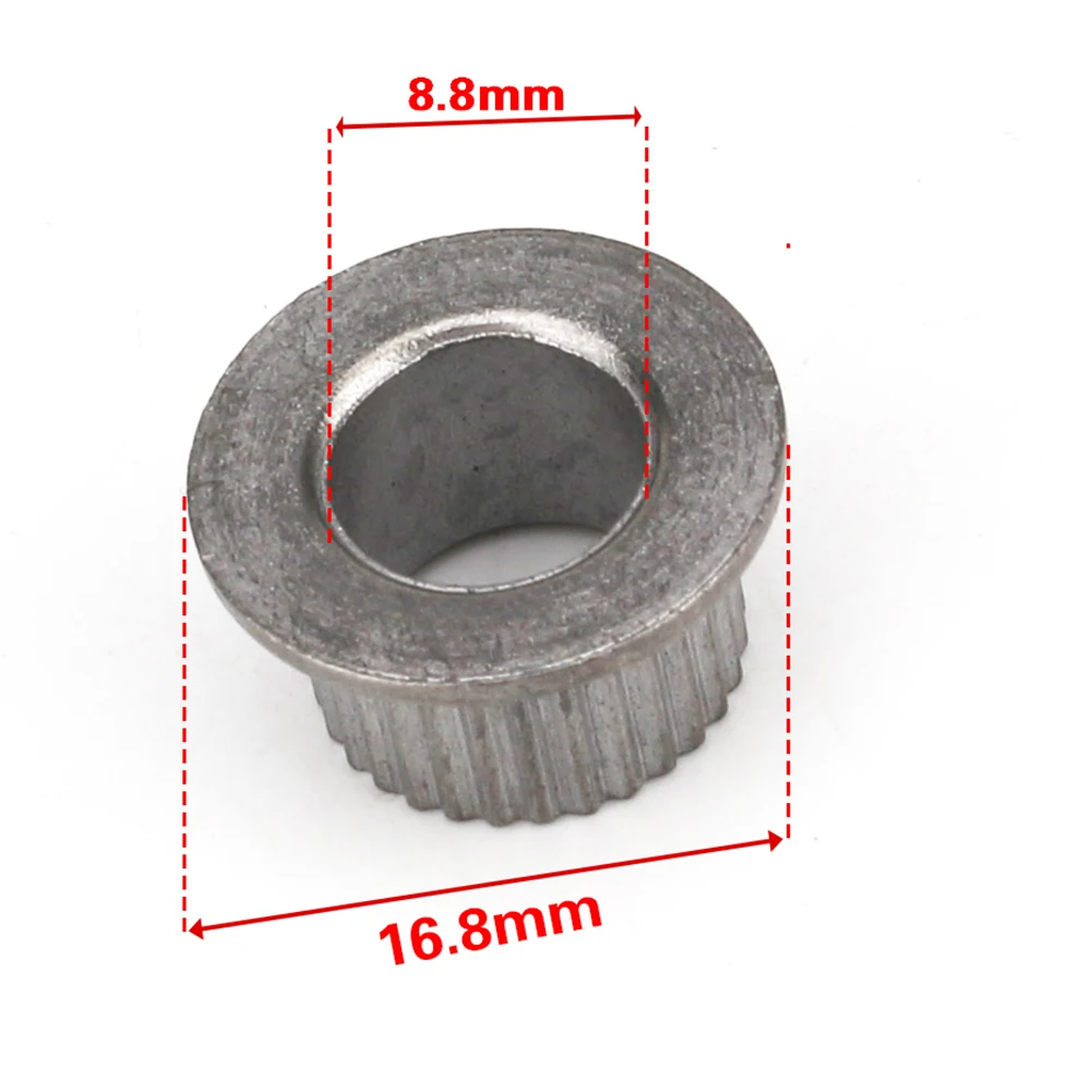 Штифты для петель передней или задней двери с пружиной и втулкой в комплекте
