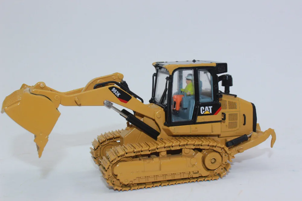 CATERPILLAR CAT 963 K гусеничный погрузчик с оператором 1/50 масштаб металлические модели
