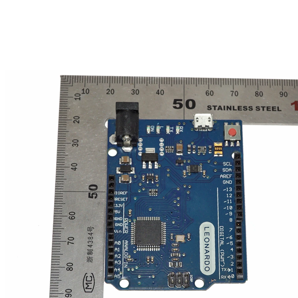 Микроконтроллер Leonardo R3 Atmega32u4 макетная плата с usb кабелем совместимый arduino DIY