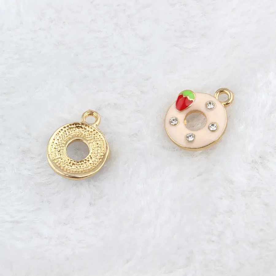 10 шт./лот цинковый сплав золотой тон пончик клубника резные Ясно горный хрусталь