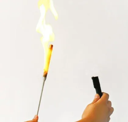 Bast&oacute;n llamativo (muchos colores disponibles), trucos de magia, Varita de magia de mago, magia de fuego, ilusi&oacute;n de escenario, accesorios de truco, humor-1