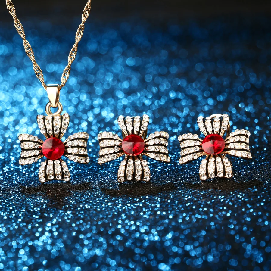 Ювелирные изделия из Дубая золотого цвета 2 шт. в комплекте Черная Женская