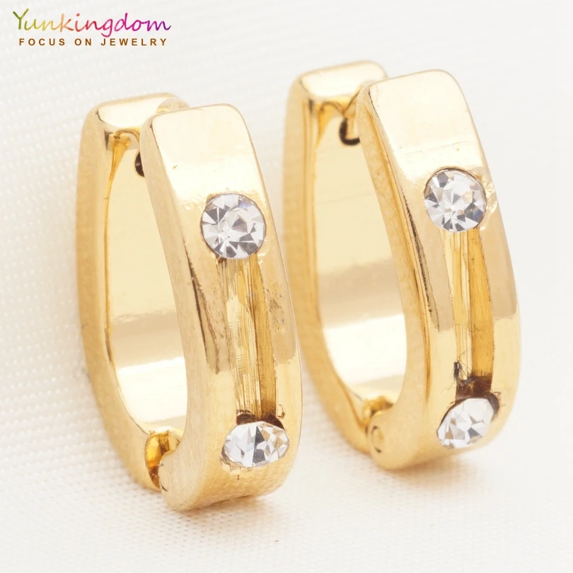 

Yunkingdom trendy earrings hoops stainless steel clear CZ crystal earrings for women indian jewelry UE0307