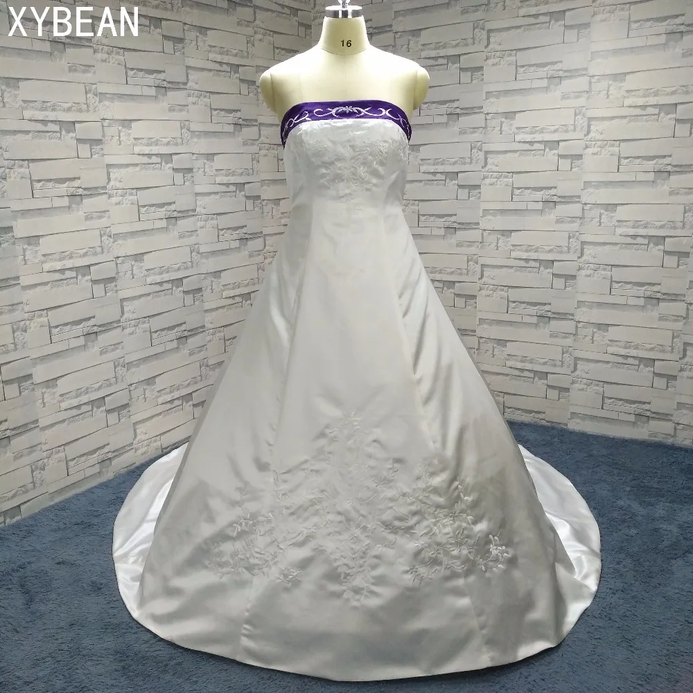 2018 Бесплатная доставка вышивка трапециевидной формы без бретелек со шлейфом