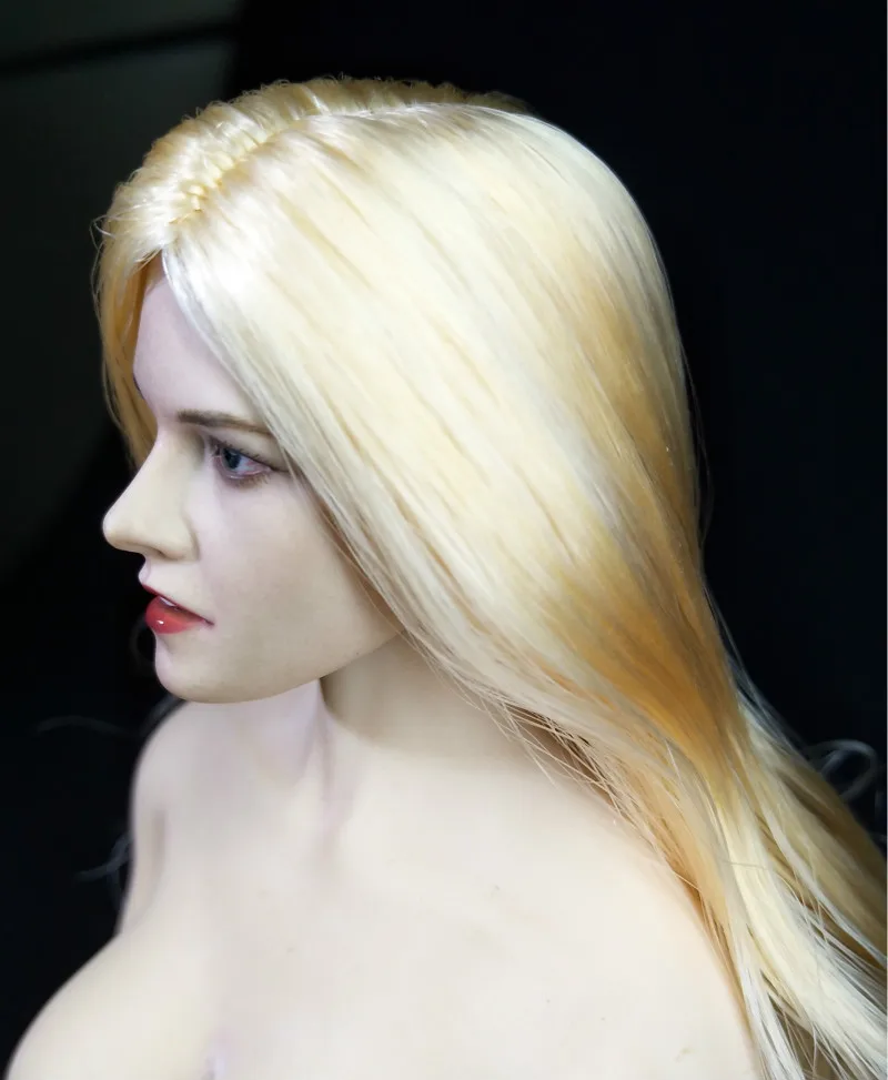

1/6 Scale Blond Curls Hair Kristen Stewart Female Head Scuplt Carved with Blue Eyes for 12'' Figure Bodies
