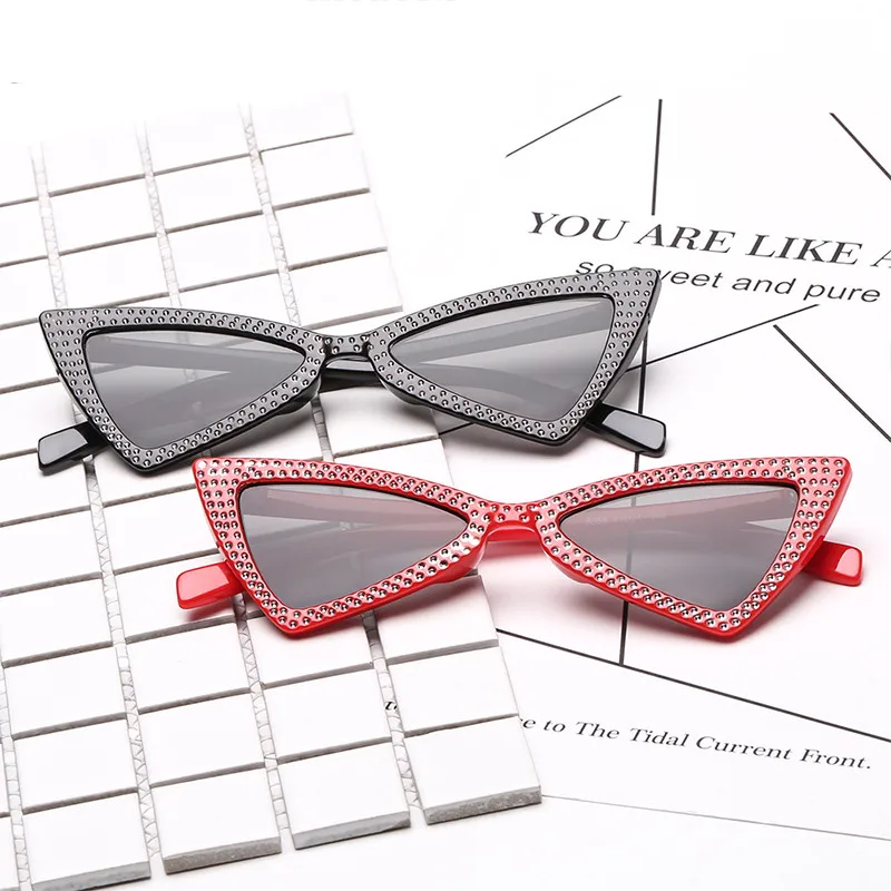 ALIKIAI Diamond Triangle Sunglasses Women Brand Luxury Crystal Cat Eye Ladies Small Black Angry Sun Glasses Oculos | Аксессуары для