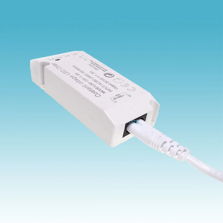 12V AC/DC адаптер/блок питания с 6 портами выход 12V DC 1500mA 18 W/Железнодорожная компоновка/Макет железной дороги/схема поезда