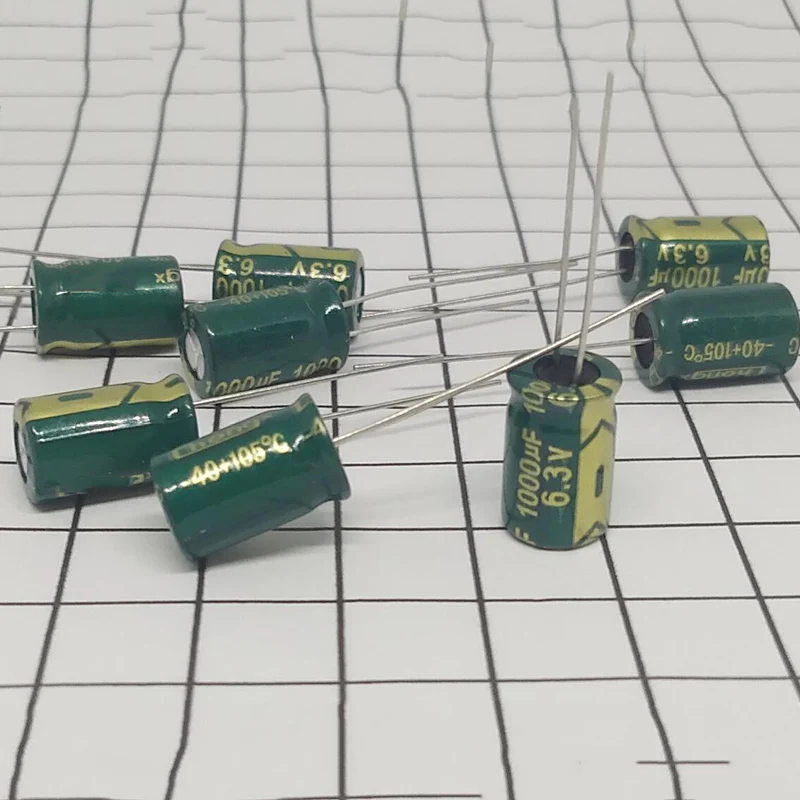

Высокое качество 50 шт./лот 1000 мкФ 6,3 V Объем 8*12 почта Dip электролитические конденсаторы 1000 мкФ 6,3 V IC