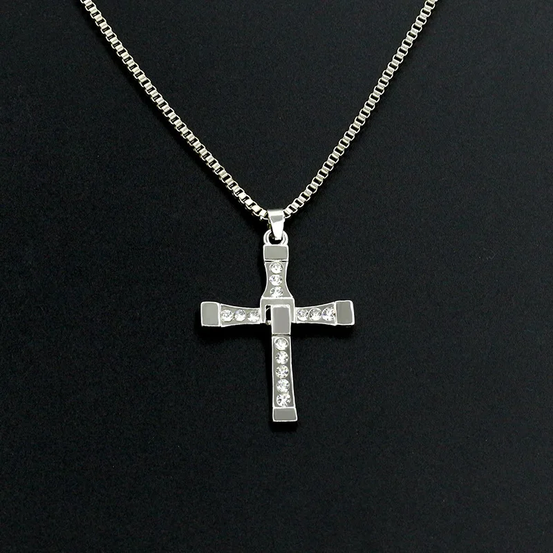 

RONGQING 12Pcs/lot Fashion Crystal Cross Pendant Necklace for Men Collares Jesus Cross Pendant Chain Necklace Men Jewelry