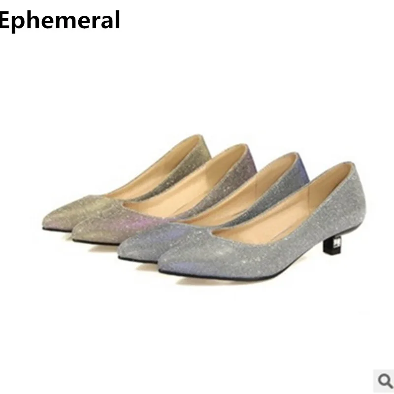 Женские туфли на тонком высоком каблуке с острым носком в стиле ретро размера