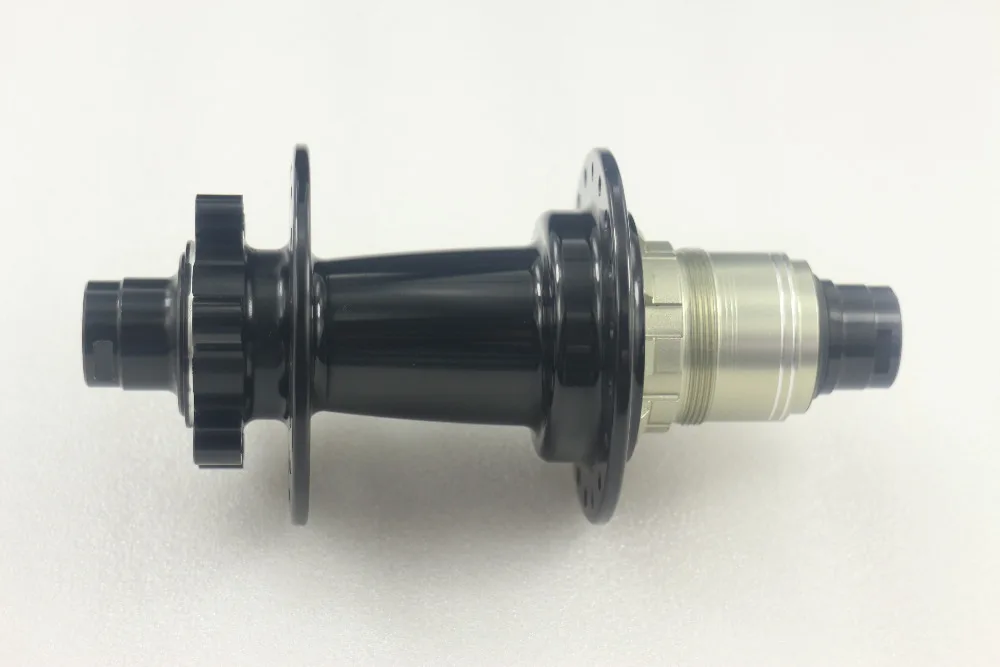 Задняя втулка для велосипеда Powerway M81 32 отверстия горного MTB XC AM внешняя 142 мм 12X142 24H