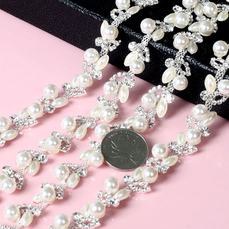 

Crystal beaded Pearl Rhinestone Cup Chain Silver Base For Wedding Dress Decoration Rhinestone Applique Sew on Garment