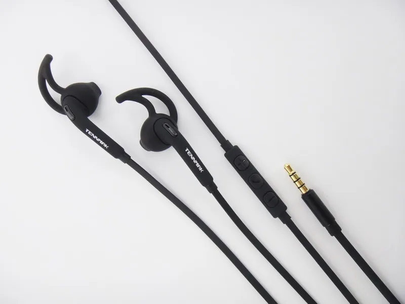 Спортивные наушники Tennmak Bassoon Ear с регулятором громкости и микрофоном