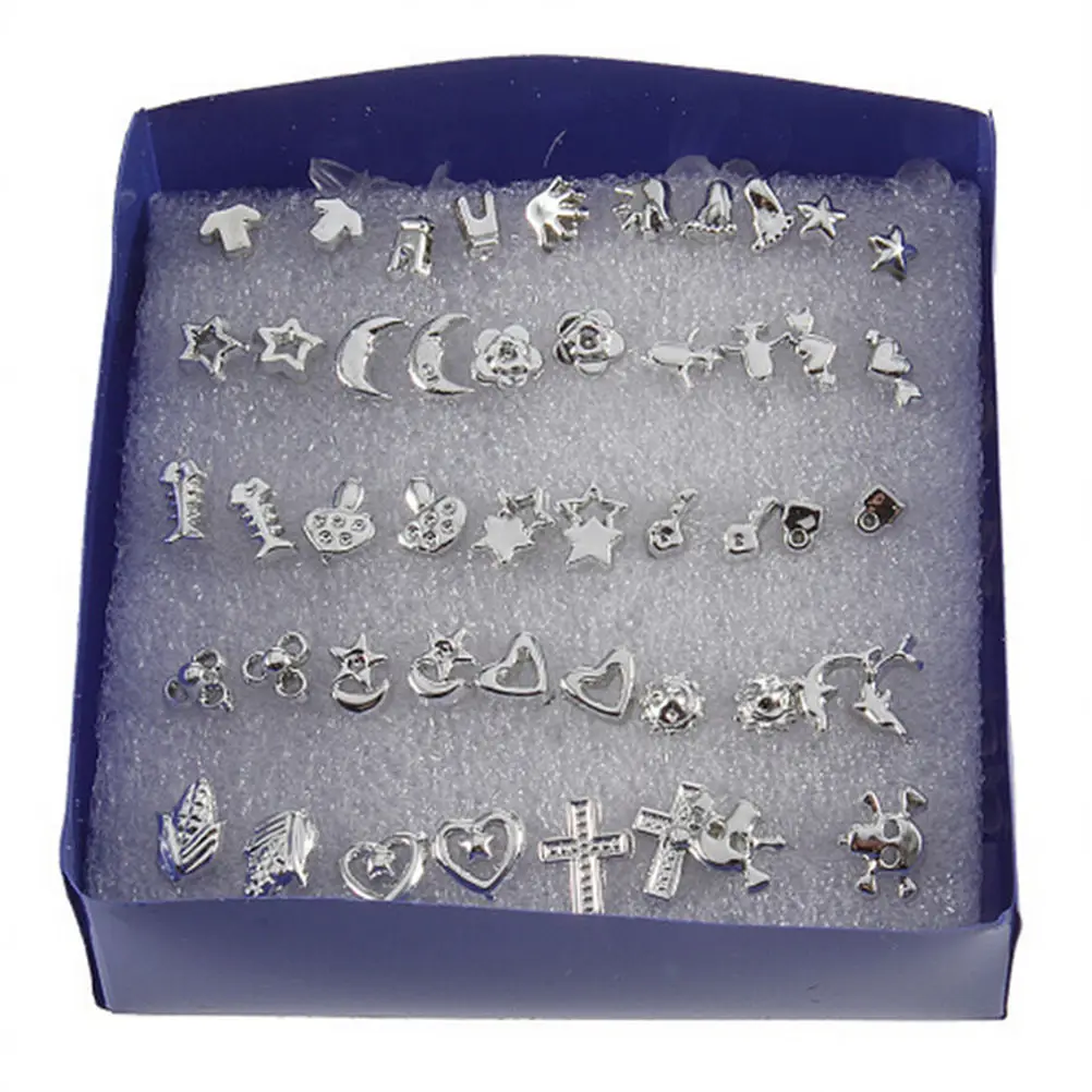 Набор серег гвоздиков для женщин комплект из 24 пар сережек серебристого цвета с